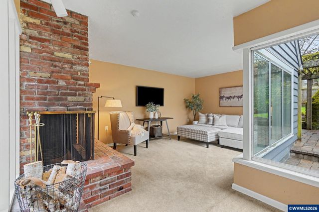 2415 Cottage St SE, Salem, OR 97302