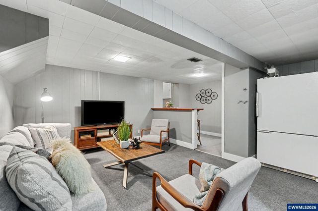 2415 Cottage St SE, Salem, OR 97302