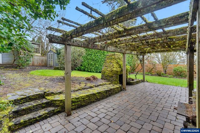 2415 Cottage St SE, Salem, OR 97302