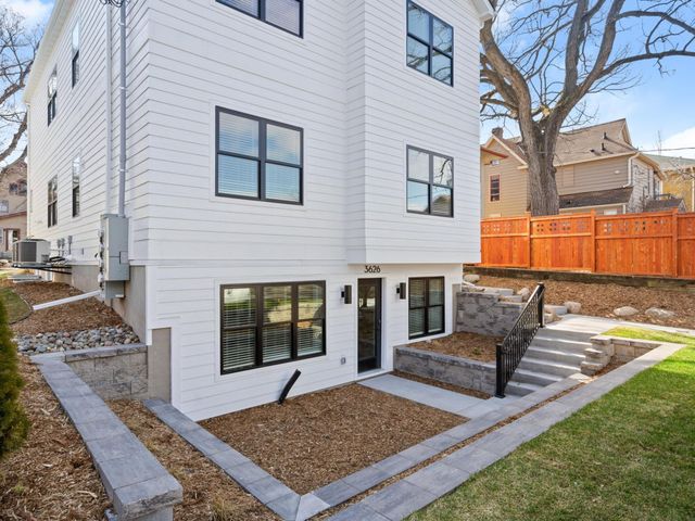 3630 Colfax Avenue S, Minneapolis, MN 55409