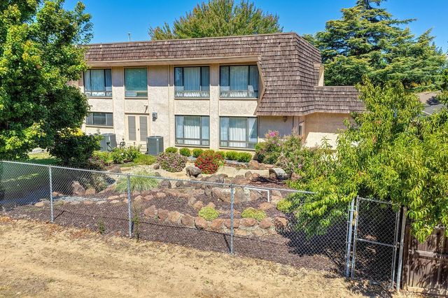 2620 Kadema Dr, Sacramento, CA 95864