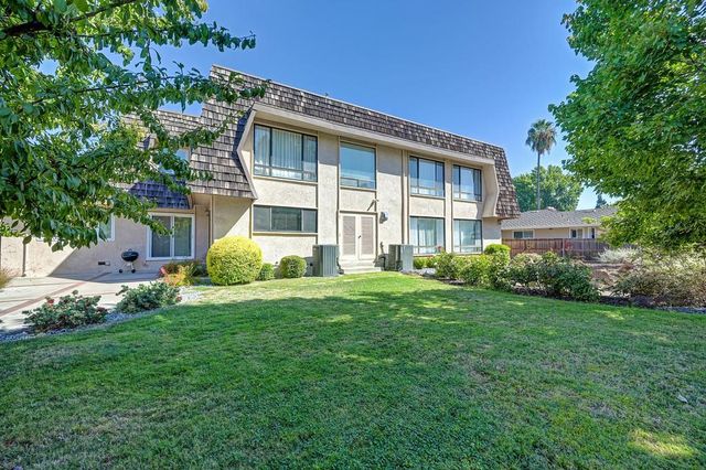 2620 Kadema Dr, Sacramento, CA 95864