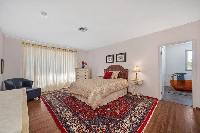 2620 Kadema Dr, Sacramento, CA 95864