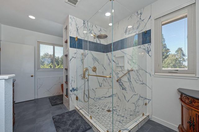 2620 Kadema Dr, Sacramento, CA 95864