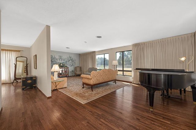 2620 Kadema Dr, Sacramento, CA 95864