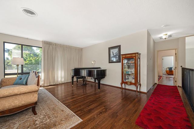 2620 Kadema Dr, Sacramento, CA 95864
