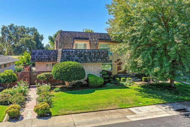 2620 Kadema Dr, Sacramento, CA 95864