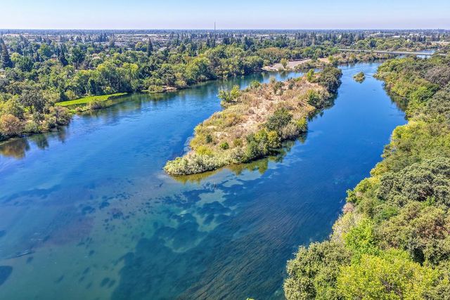 2620 Kadema Dr, Sacramento, CA 95864