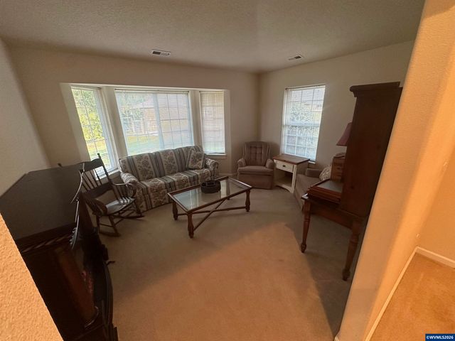 3185 Link Ct S, Salem, OR 97302