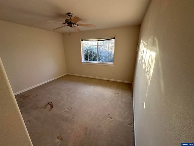 3185 Link Ct S, Salem, OR 97302