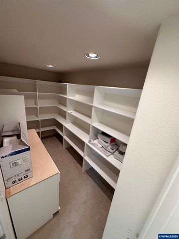 3185 Link Ct S, Salem, OR 97302