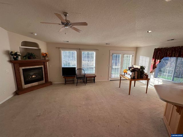 3185 Link Ct S, Salem, OR 97302