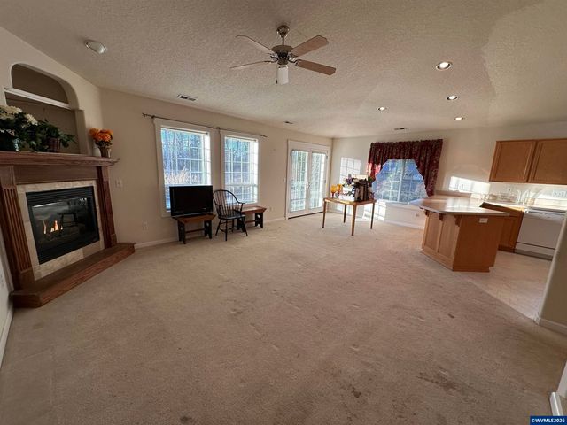 3185 Link Ct S, Salem, OR 97302