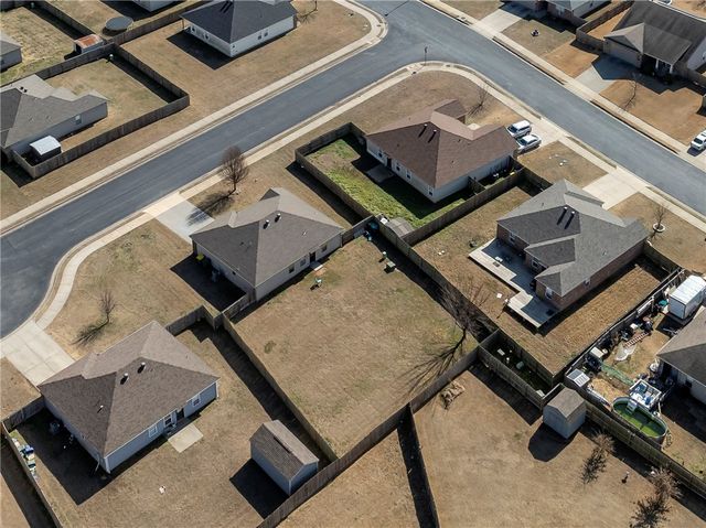 1590 Joseph Way, Centerton, AR 72719