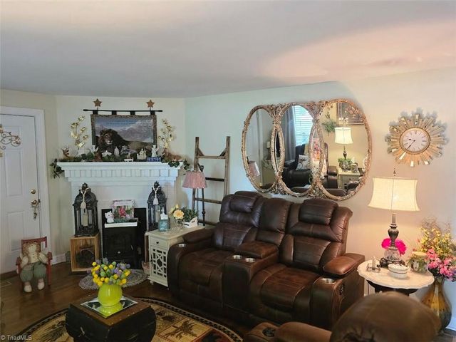 1218 Meadow Road, Eden, NC 27288