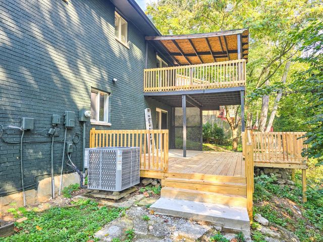 802 Victoria Drive, Franklin, OH 45005