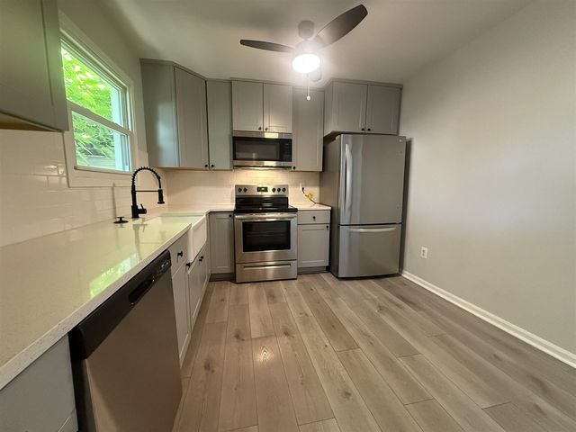 23090 Powell Avenue, Hazel Park, MI 48030