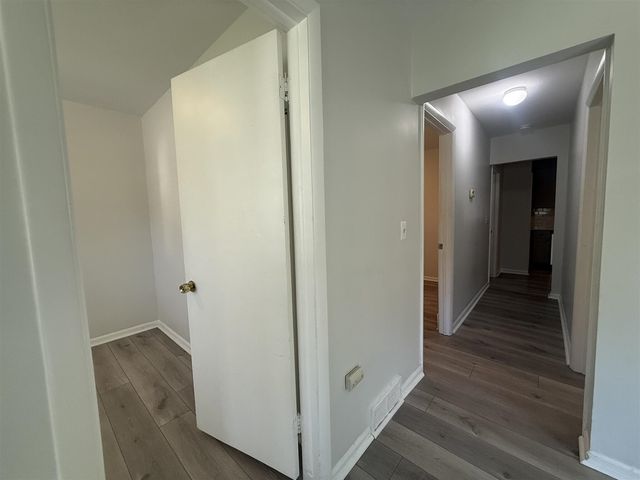 23090 Powell Avenue, Hazel Park, MI 48030