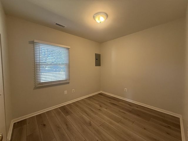 23090 Powell Avenue, Hazel Park, MI 48030