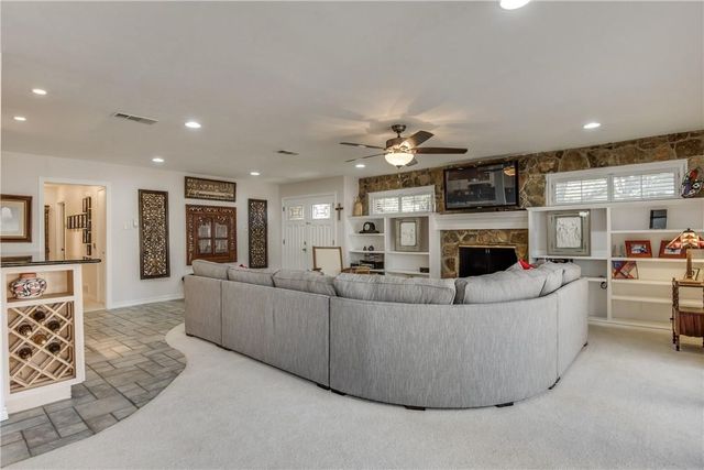 10404 Boedeker Street, Dallas, TX 75230