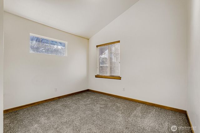 2480 SW Webster Street, Seattle, WA 98106