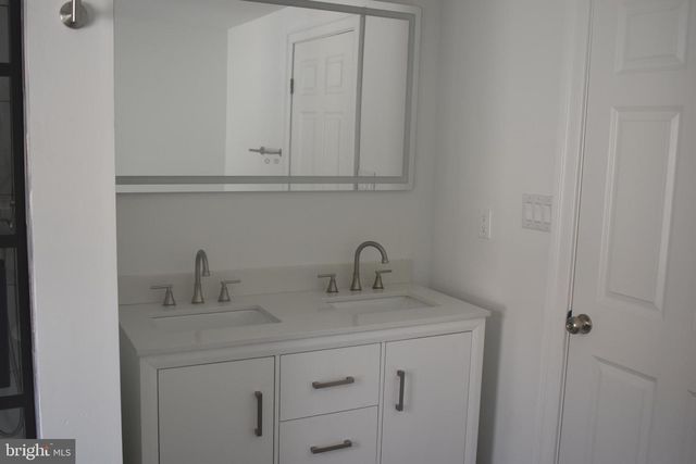 207 WILLIS ST, Cambridge, MD 21613