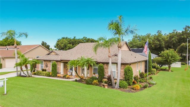 5243 HAMMOCK POINTE COURT, St Cloud, FL 34771