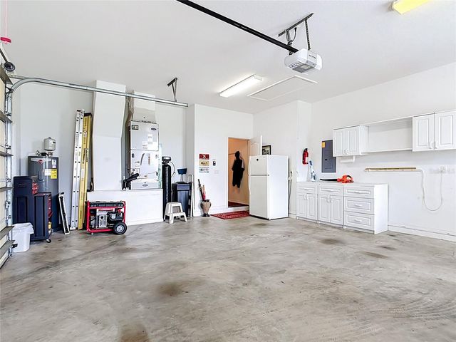 5243 HAMMOCK POINTE COURT, St Cloud, FL 34771