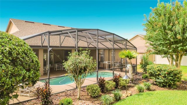 5243 HAMMOCK POINTE COURT, St Cloud, FL 34771