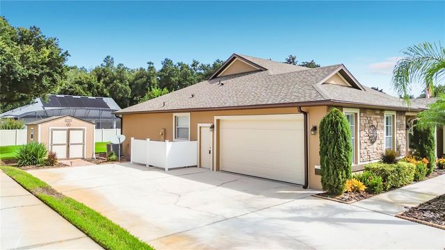 5243 HAMMOCK POINTE COURT, St Cloud, FL 34771