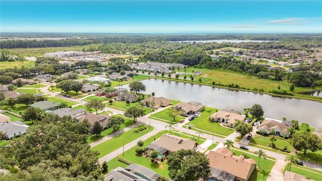 5243 HAMMOCK POINTE COURT, St Cloud, FL 34771