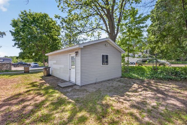 124 W Madison Street, Big Rapids, MI 49307
