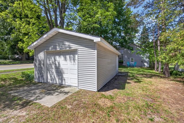124 W Madison Street, Big Rapids, MI 49307