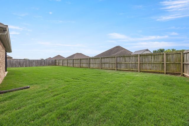 130 Napoli Lane, Centerton, AR 72719