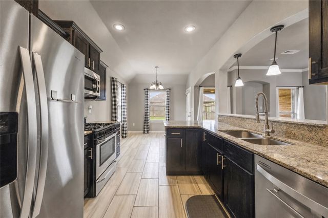 130 Napoli Lane, Centerton, AR 72719