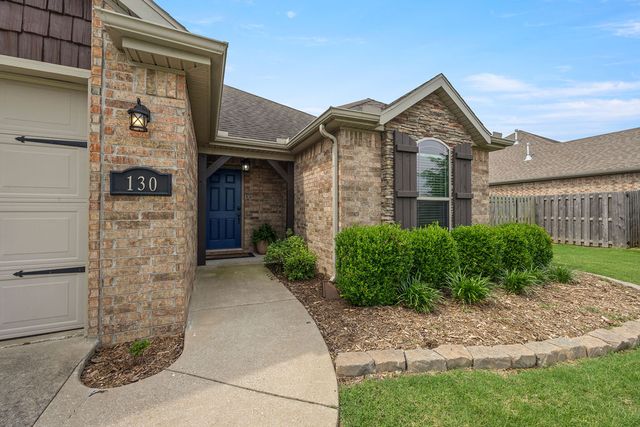 130 Napoli Lane, Centerton, AR 72719