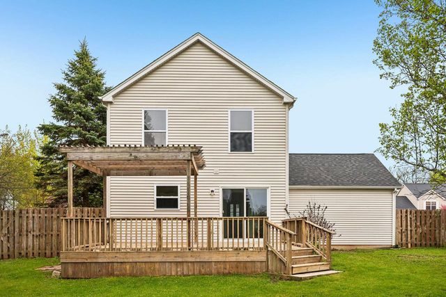 250 Meadow DRIVE, Genoa City, WI 53128