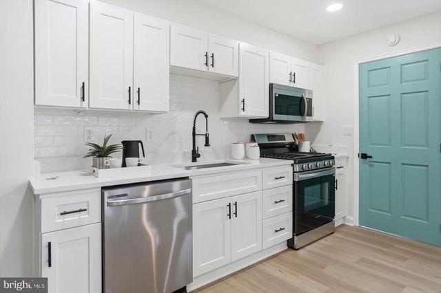 2045 WOODBOURNE AVE, Baltimore, MD 21239