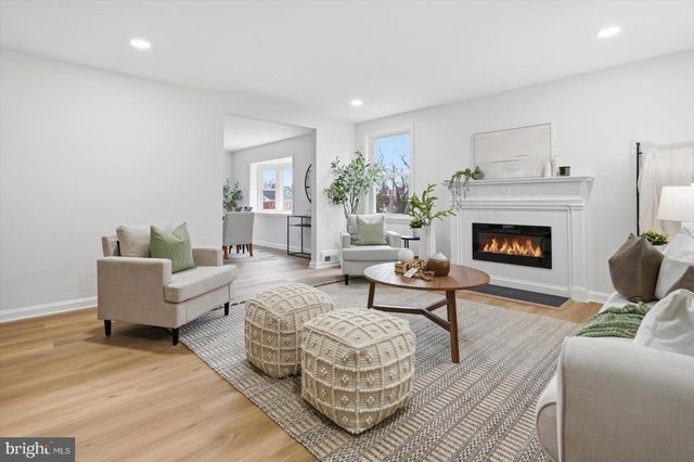 2045 WOODBOURNE AVE, Baltimore, MD 21239