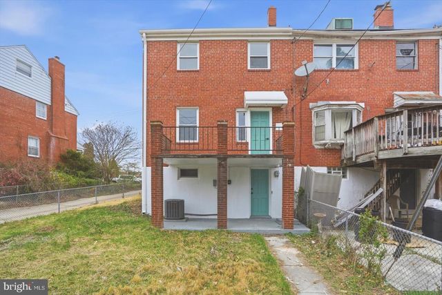 2045 WOODBOURNE AVE, Baltimore, MD 21239