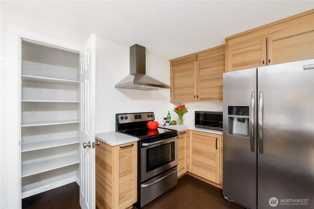 3633 Crabapple Place, Port Angeles, WA 98362