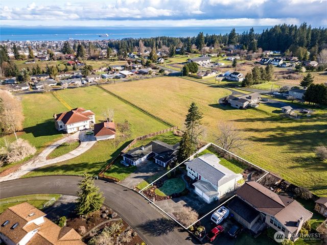 3633 Crabapple Place, Port Angeles, WA 98362