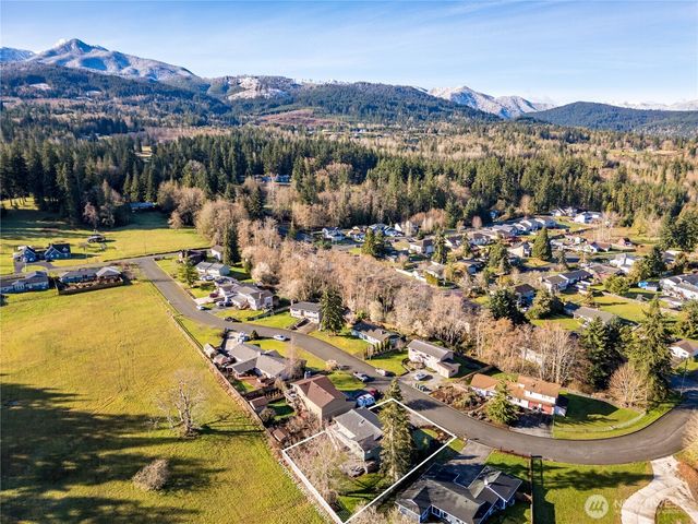 3633 Crabapple Place, Port Angeles, WA 98362