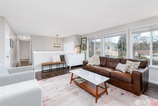 3633 Crabapple Place, Port Angeles, WA 98362