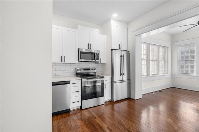 360 Ponce De Leon NE Avenue 10, Atlanta, GA 30308