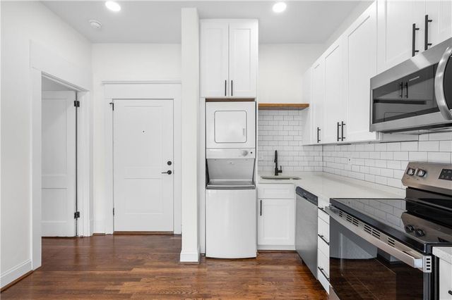 360 Ponce De Leon NE Avenue 10, Atlanta, GA 30308