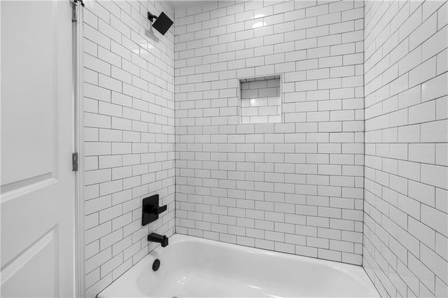 360 Ponce De Leon NE Avenue 10, Atlanta, GA 30308