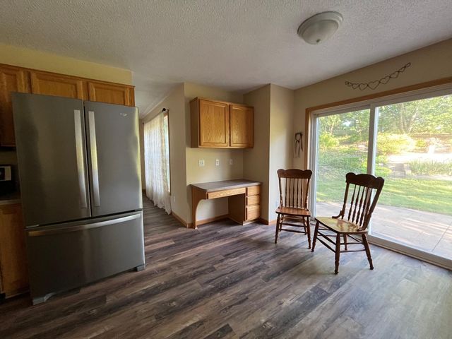 8218 Lori Lane, Woodbury, MN 55125