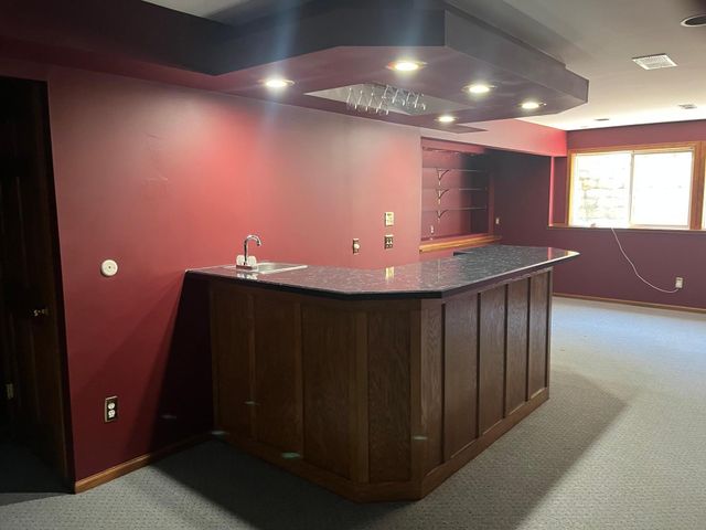 8218 Lori Lane, Woodbury, MN 55125