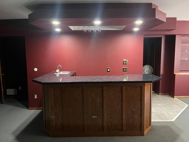 8218 Lori Lane, Woodbury, MN 55125